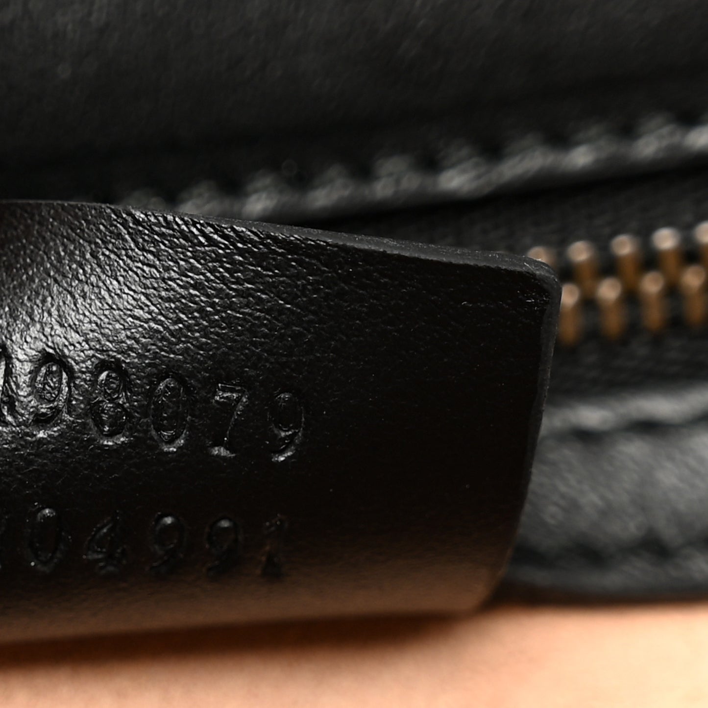 Calfskin Matelasse GG Marmont Clutch Black