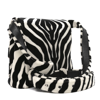 Bottega Veneta Tufted Zebra Clip Bag Black White 3 of 11