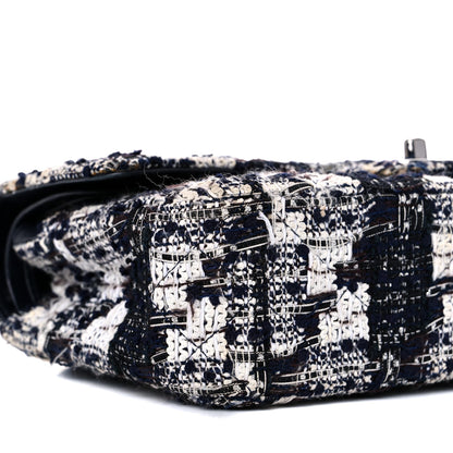 Chanel Tweed Quilted Flap Navy White 8 of 27