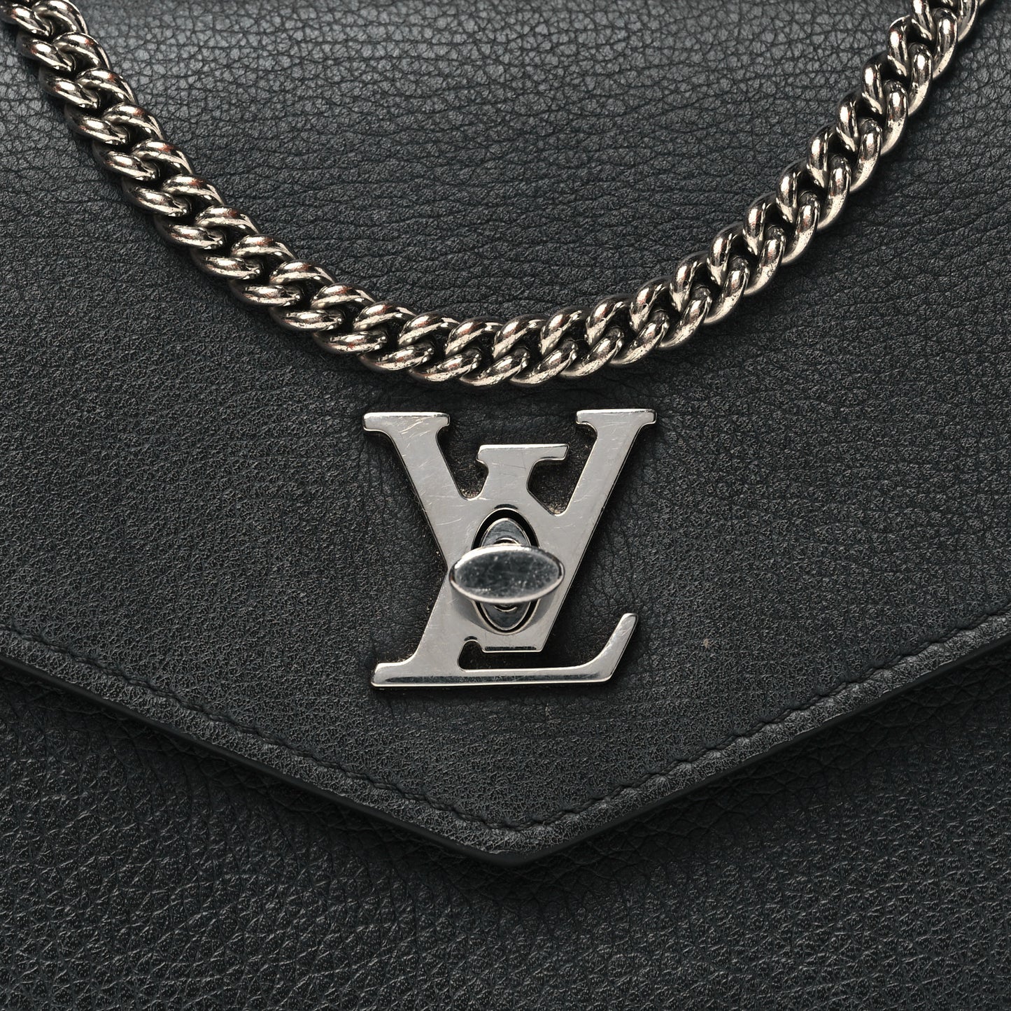 Soft Calfskin My Lockme Pochette Black