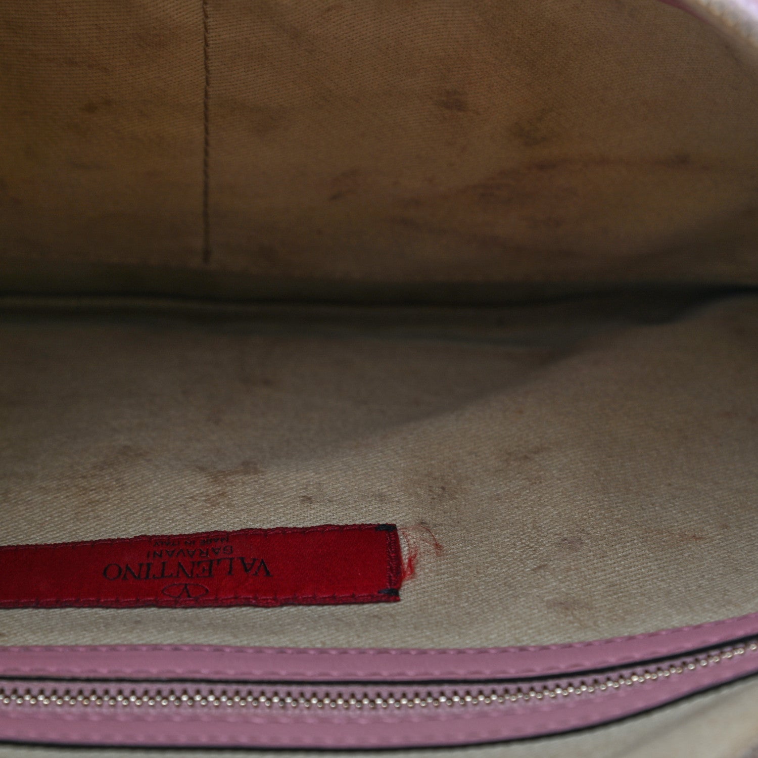 Valentino Garavani Vitello Large Rockstud Zip Wristlet Pouch Pop Gardenia 10 of 15
