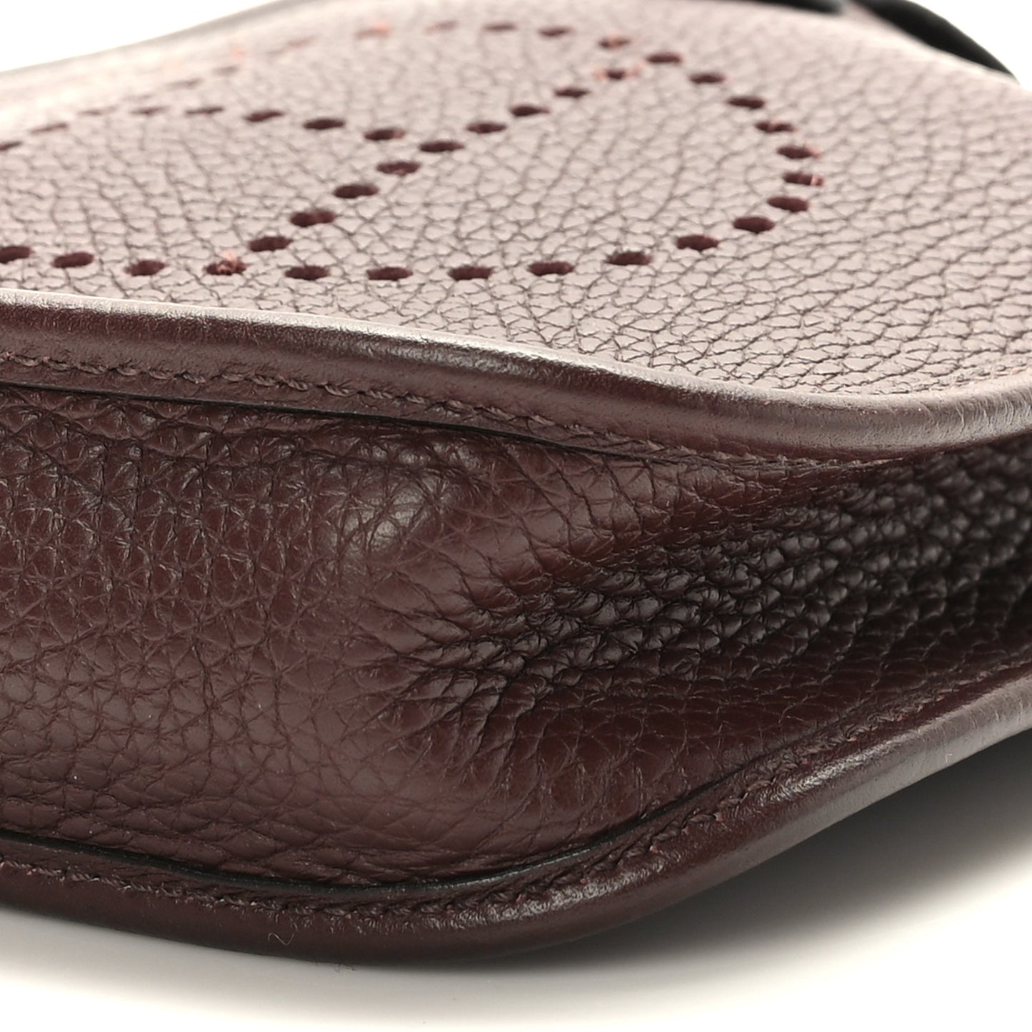 Taurillon Clemence Evelyne TPM Rouge Sellier