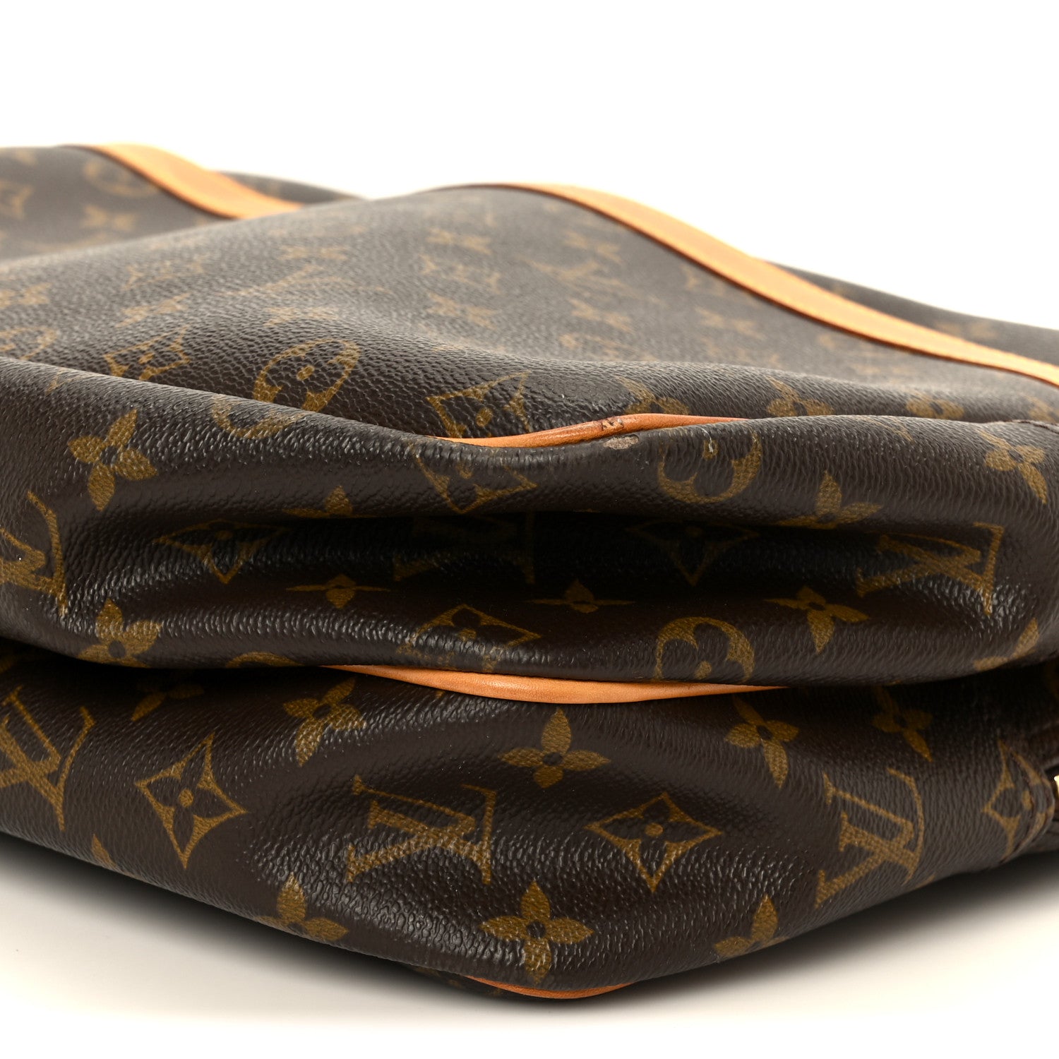 Louis Vuitton リポーターGM Louis Vuitton Monogram Reporter GM 1853894 – FASHIONPHILE