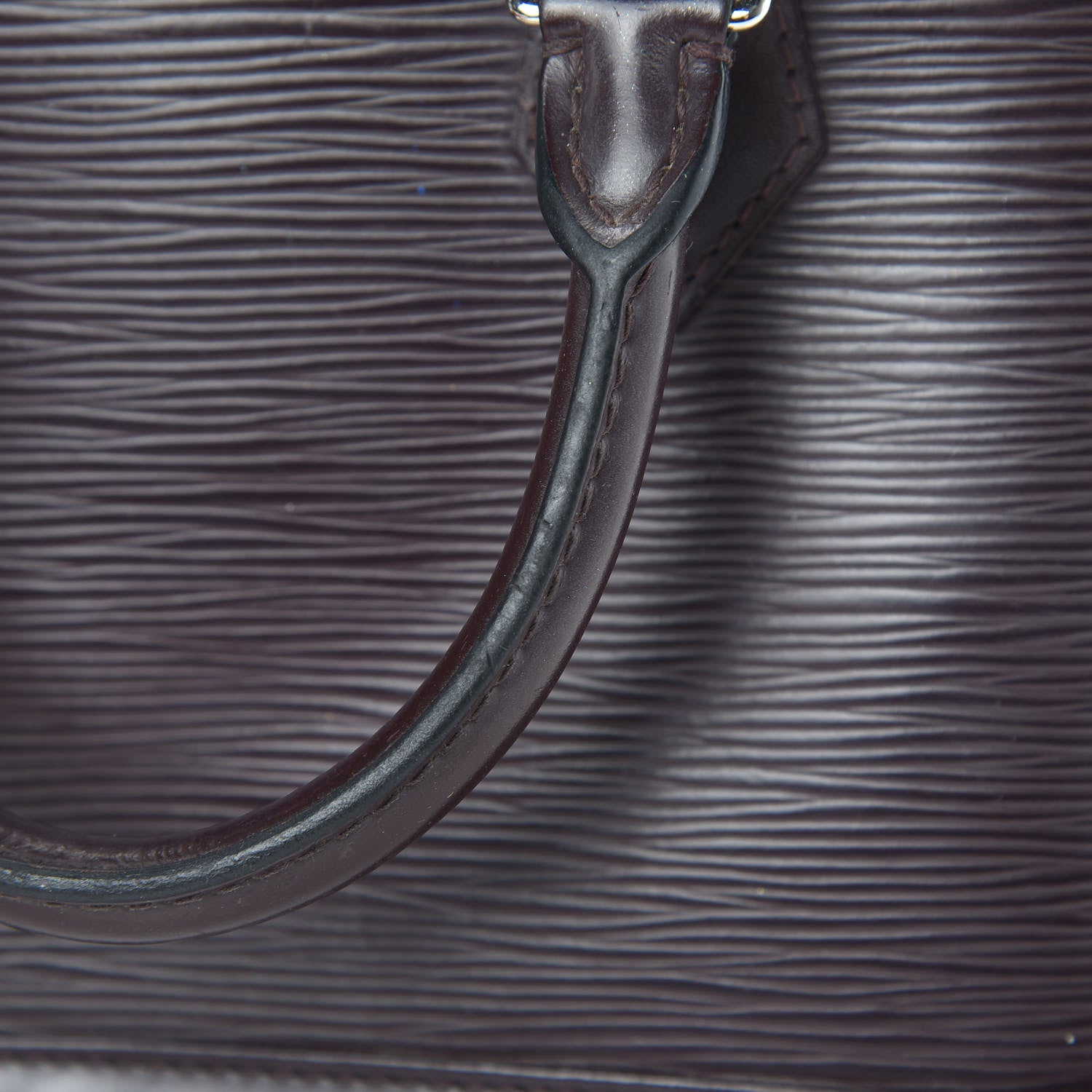 Louis Vuitton Epi Alma BB Quetsche 17 of 18
