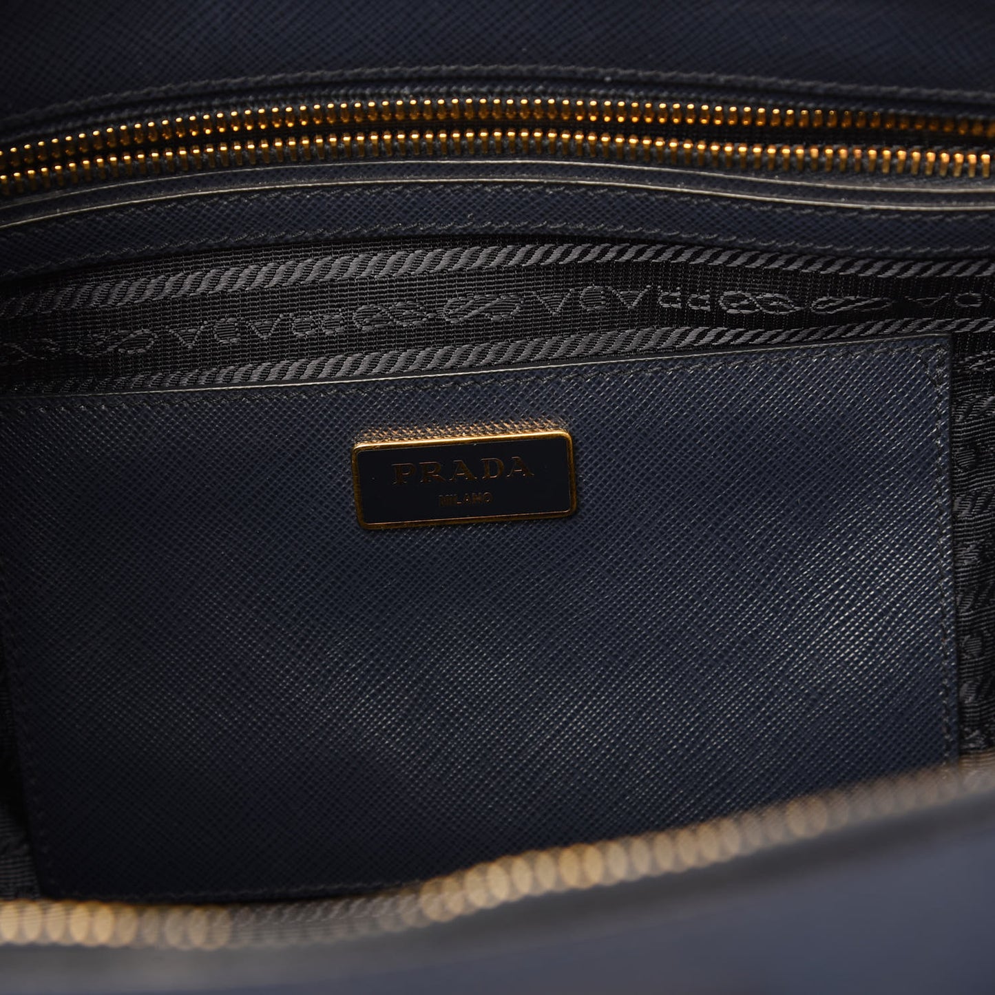 Saffiano Lux Colorblock Medium Galleria Double Zip Tote Baltico Bluette