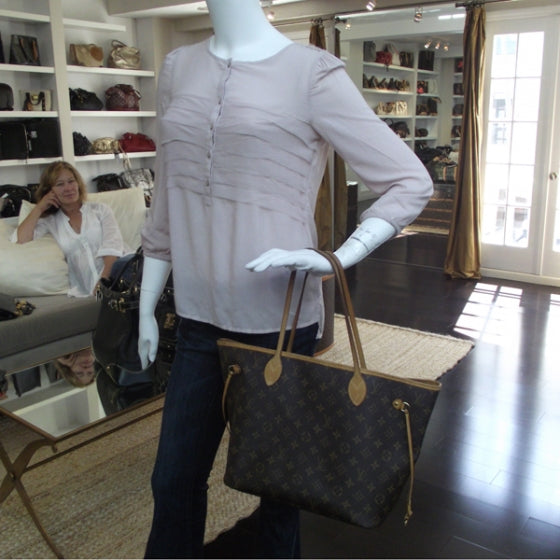 Louis Vuitton Monogram Neverfull GM 2 of 9