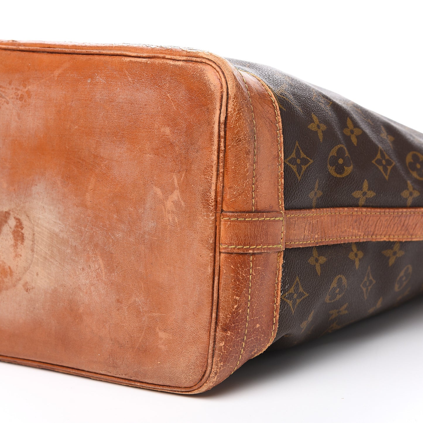 Monogram Noe
