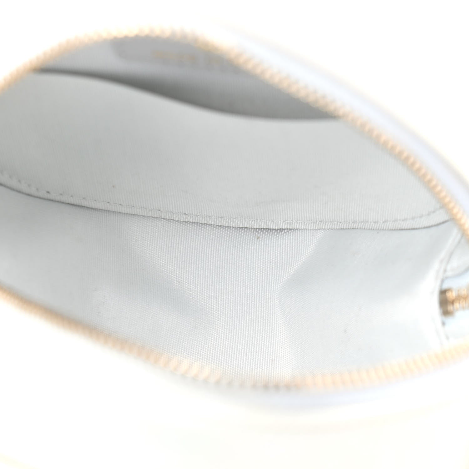 Chanel Iridescent Calfskin Quilted Chanel 19 Round Clutch With Chain White 4 of 5