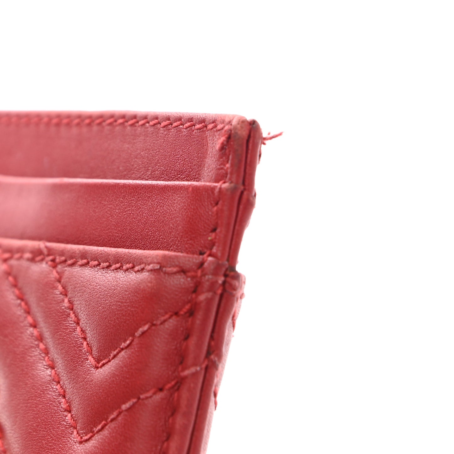 Calfskin Matelasse GG Marmont Card Holder Hibiscus Red
