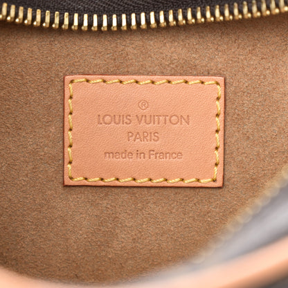 Louis Vuitton Monogram Loop 6 of 9