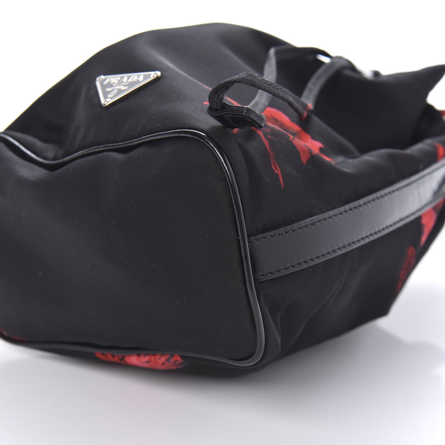 Tessuto Nylon Rose Bucket Bag Black Rosso