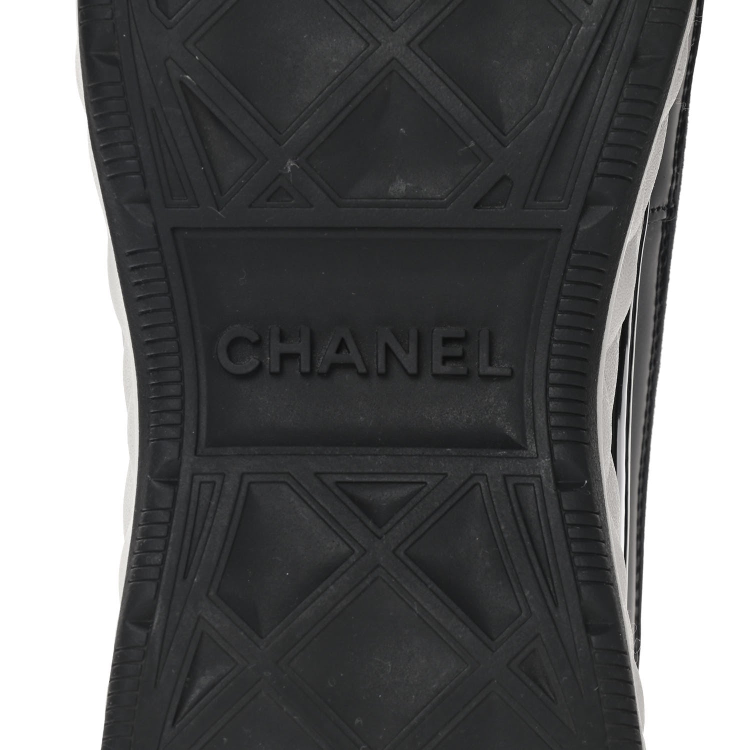 Chanel Velvet Calfskin Mixed Fibers CC Sneakers 40 Black 7 of 10