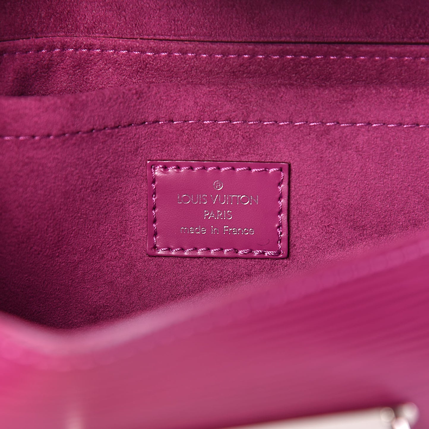 Epi Montaigne Clutch Fuchsia