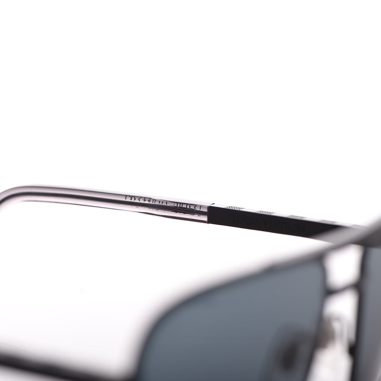 Attitude Sunglasses Z0433U Black