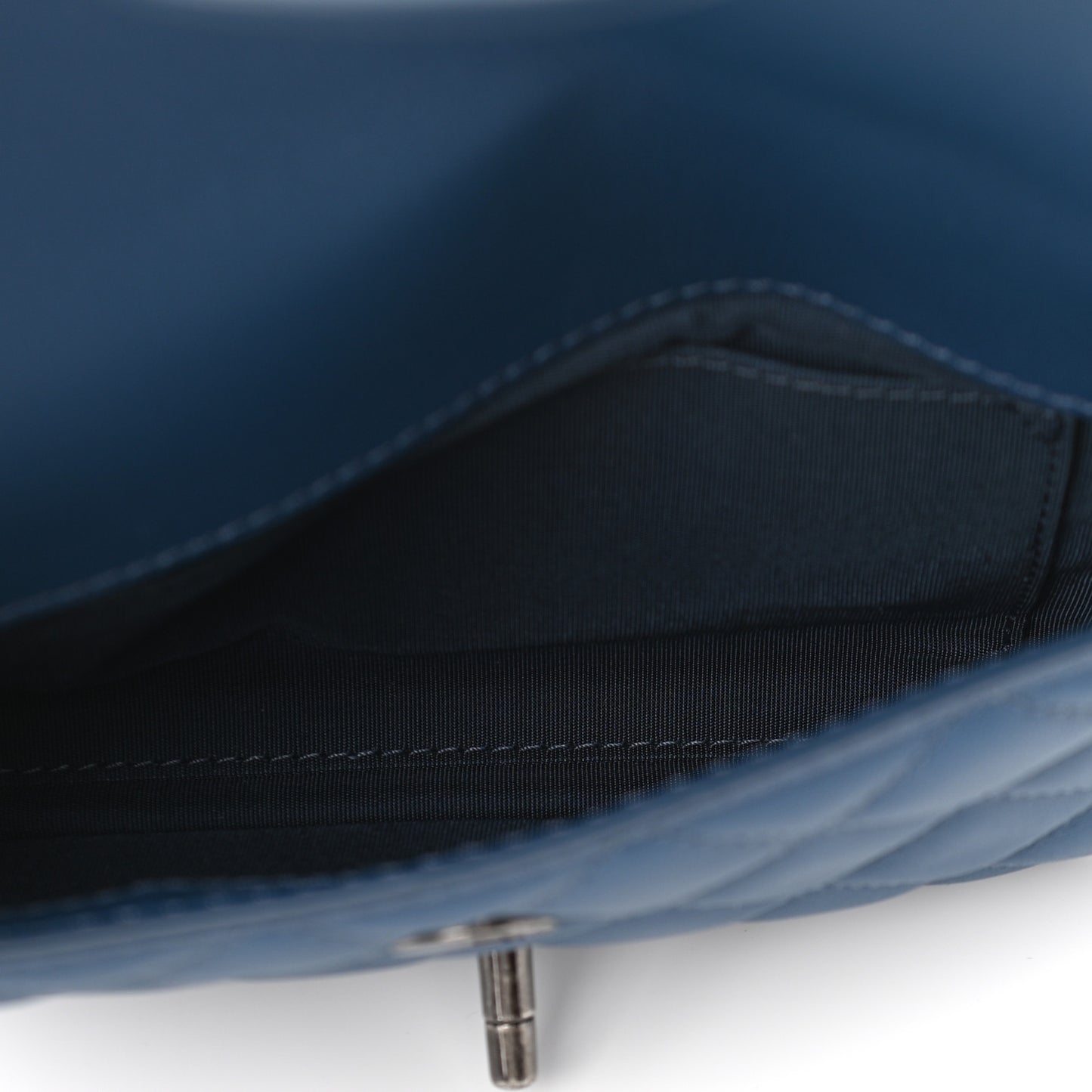 Lambskin Quilted Small Natural CC Flap Navy