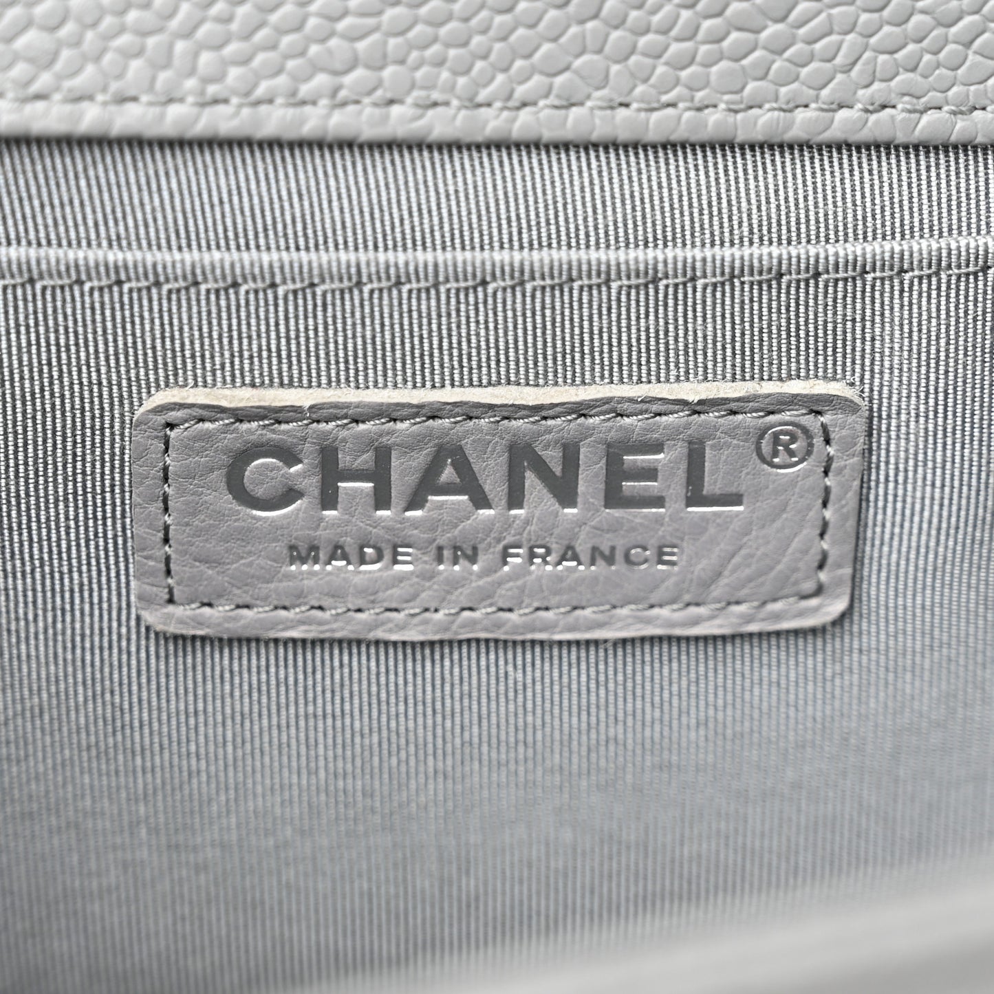 Caviar Chevron Quilted Medium Boy Flap Grey