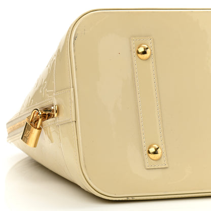 Louis Vuitton Vernis Alma GM Blanc Corail 9 of 13