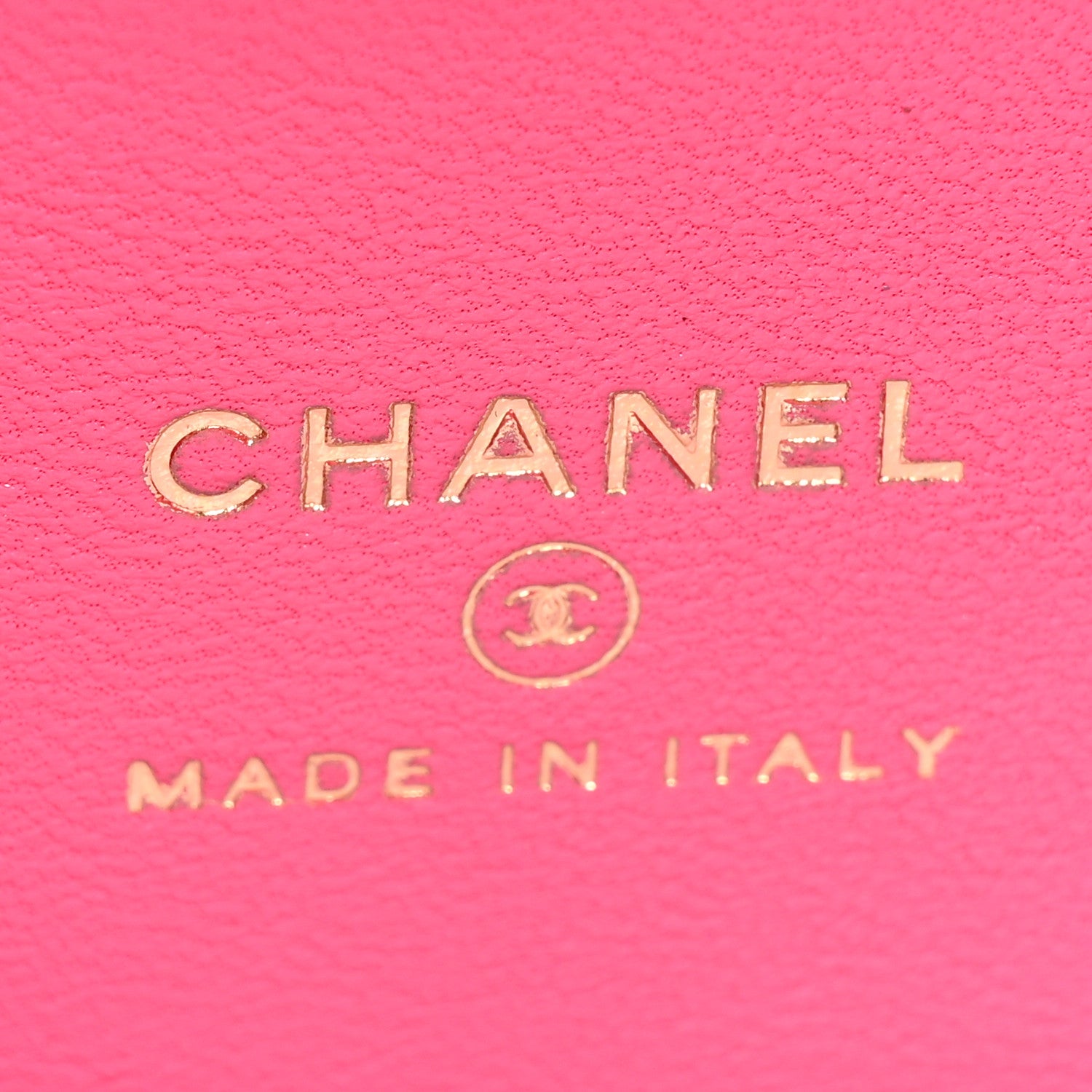 Chanel Lambskin Enamel Quilted Small Coco Hearts Vanity Case With Chain Pink 6 of 10