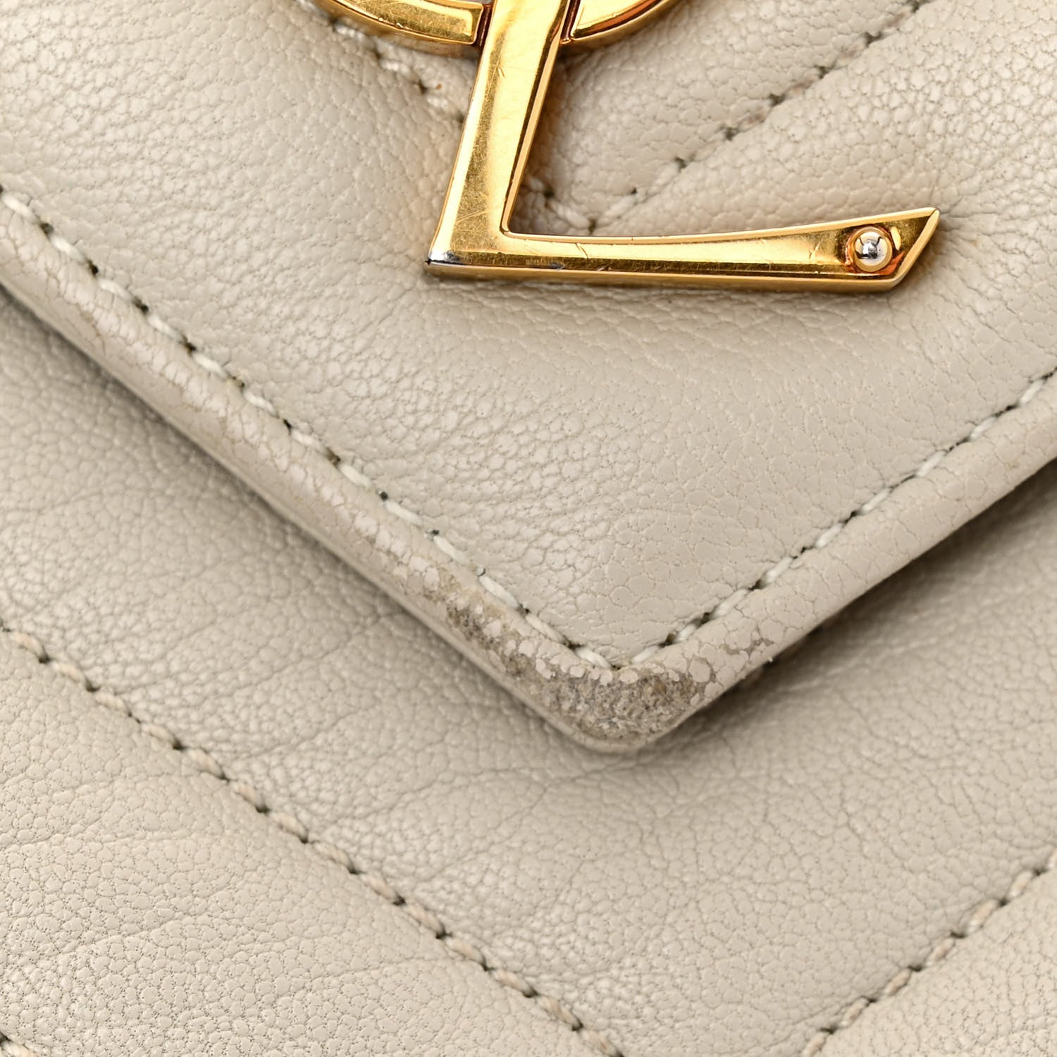 Saint Laurent Sheepskin Matelasse Chevron Monogram Medium College Bag Crema Soft 12 of 13