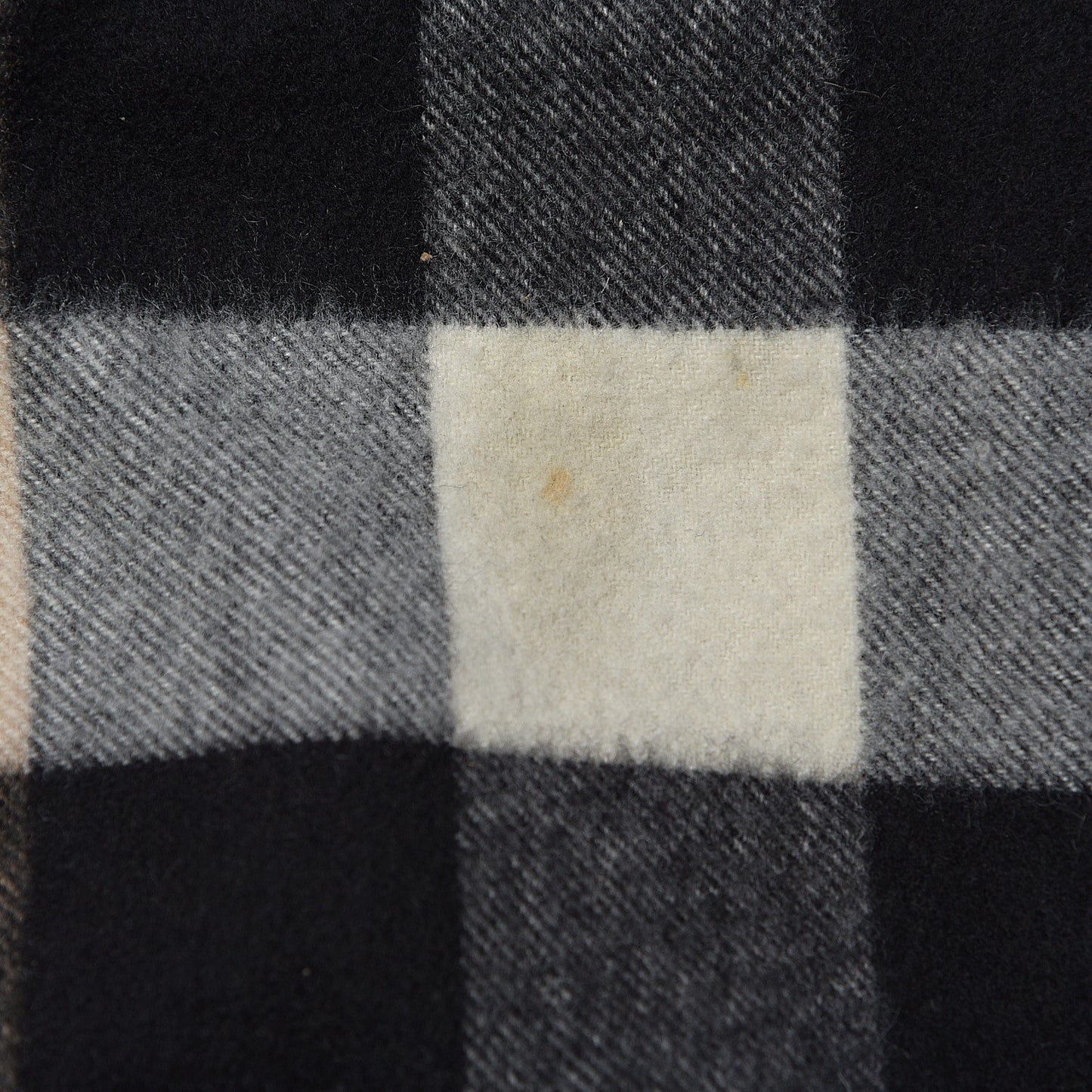 Cashmere Mega Check Fringe Scarf Camel