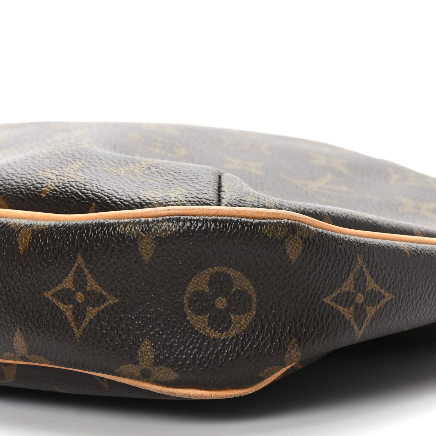 Louis Vuitton Monogram Odeon PM 8 of 8