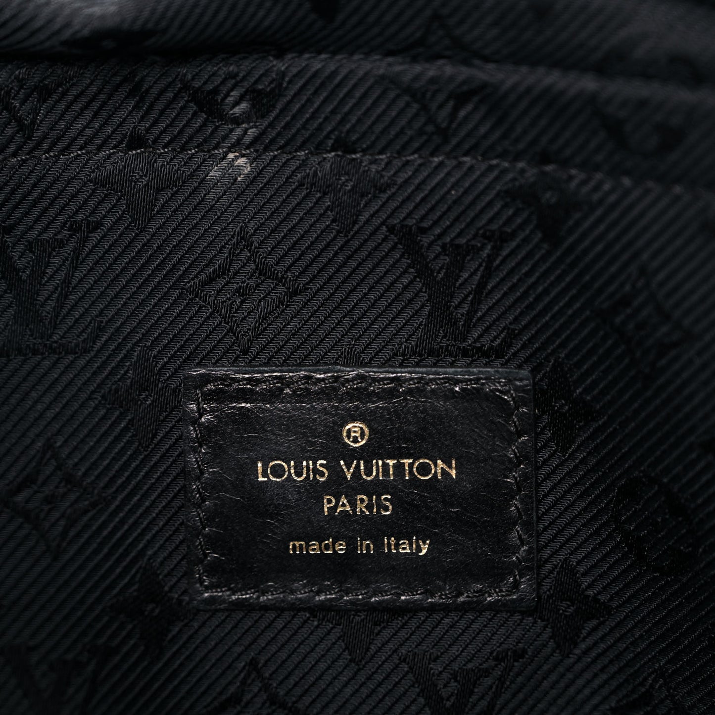 Lambskin Riveting Black