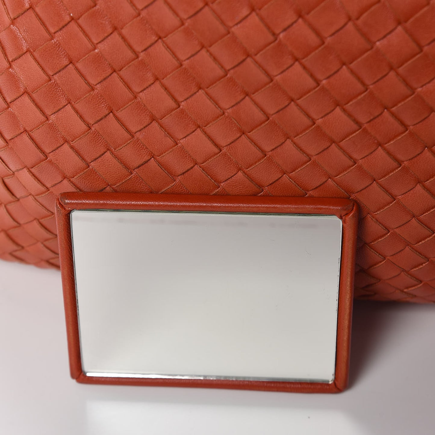 Nappa Intrecciato Large Veneta Hobo Pompei