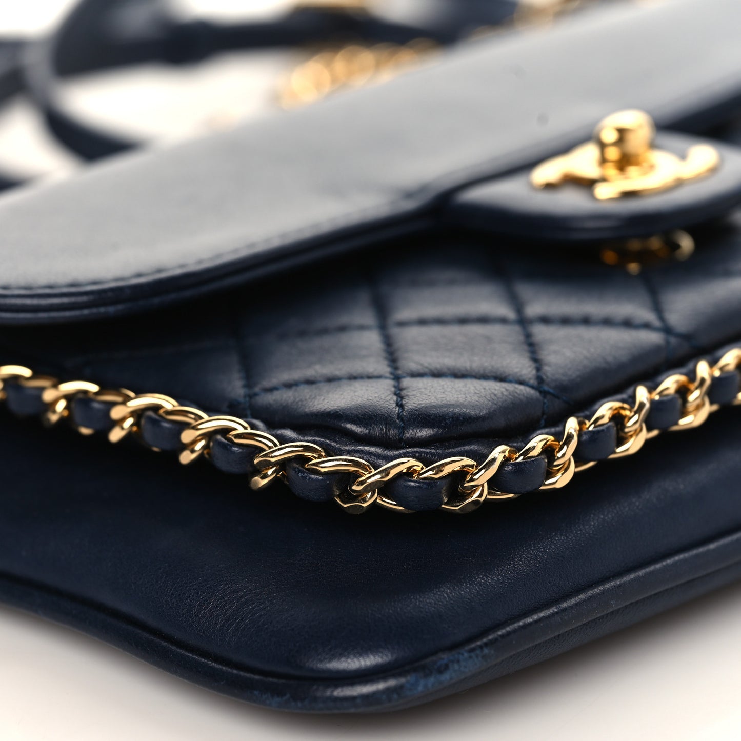 Lambskin Quilted CC Unchained Crossbody Navy