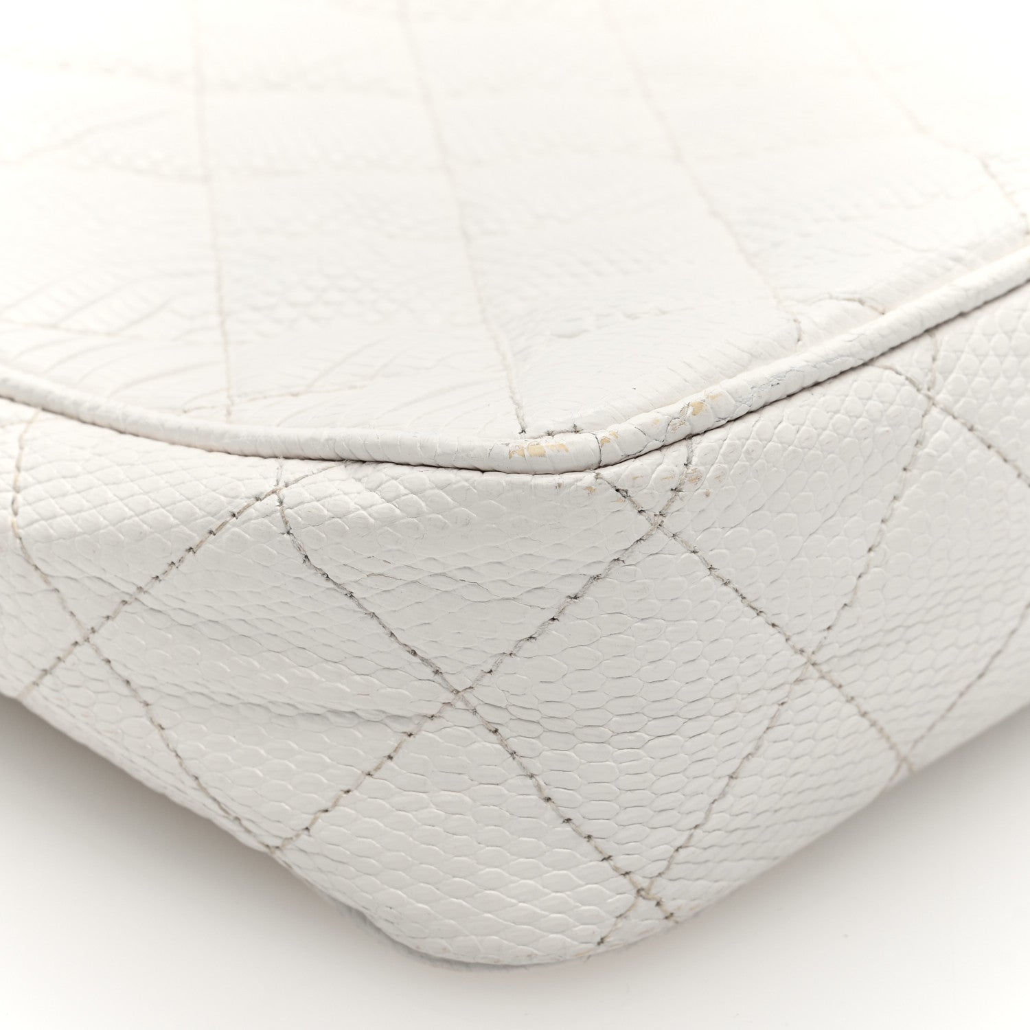 Chanel Lizard Quilted Small Tassel Camera Case White 9 of 11