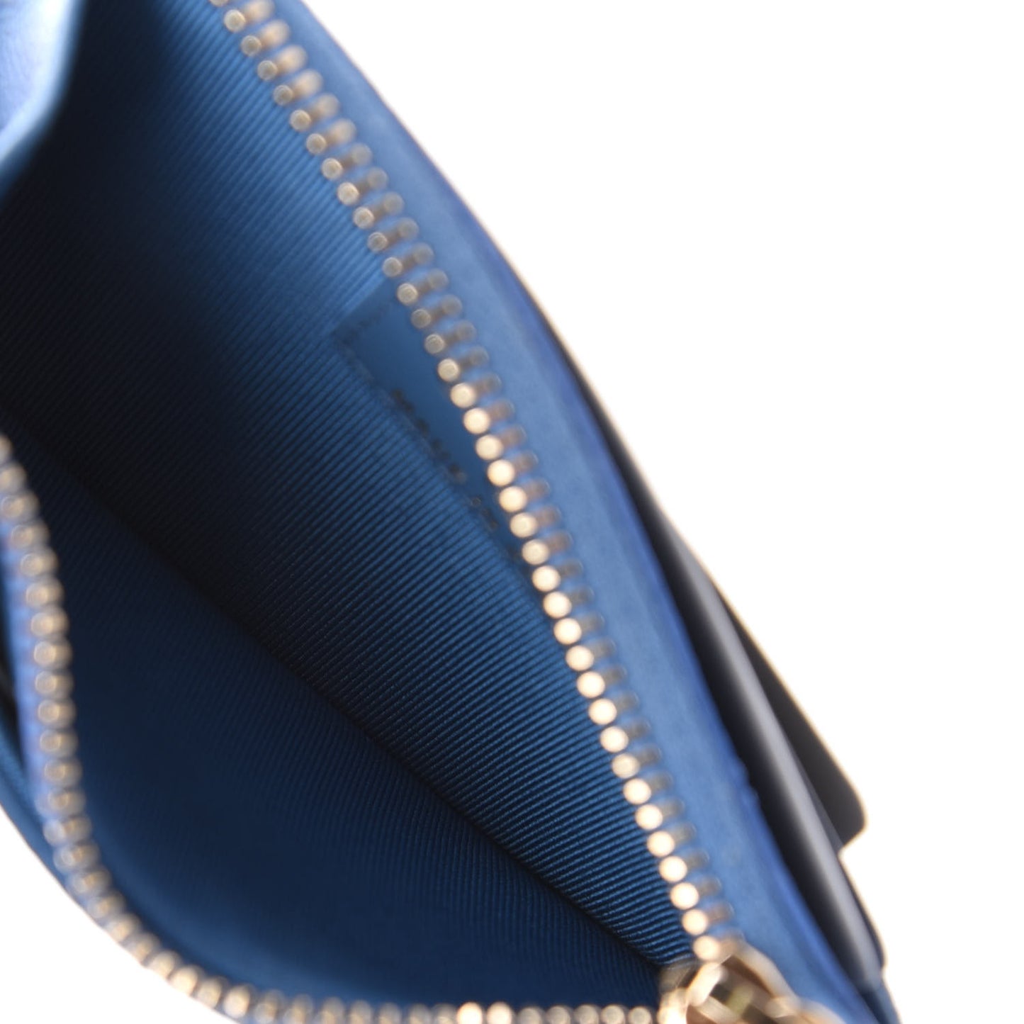 Caviar Quilted CC Zip Card Holder Blue