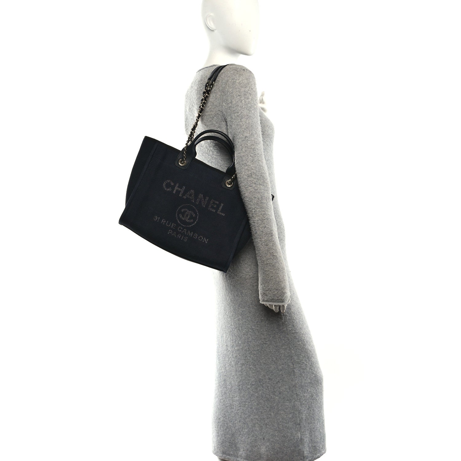【本日まで値引き中】CHANEL DEAUVILLE 50ml 残量9割程度 Chanel Mixed Fibers Small Deauville Tote Black 1891220 – FASHIONPHILE