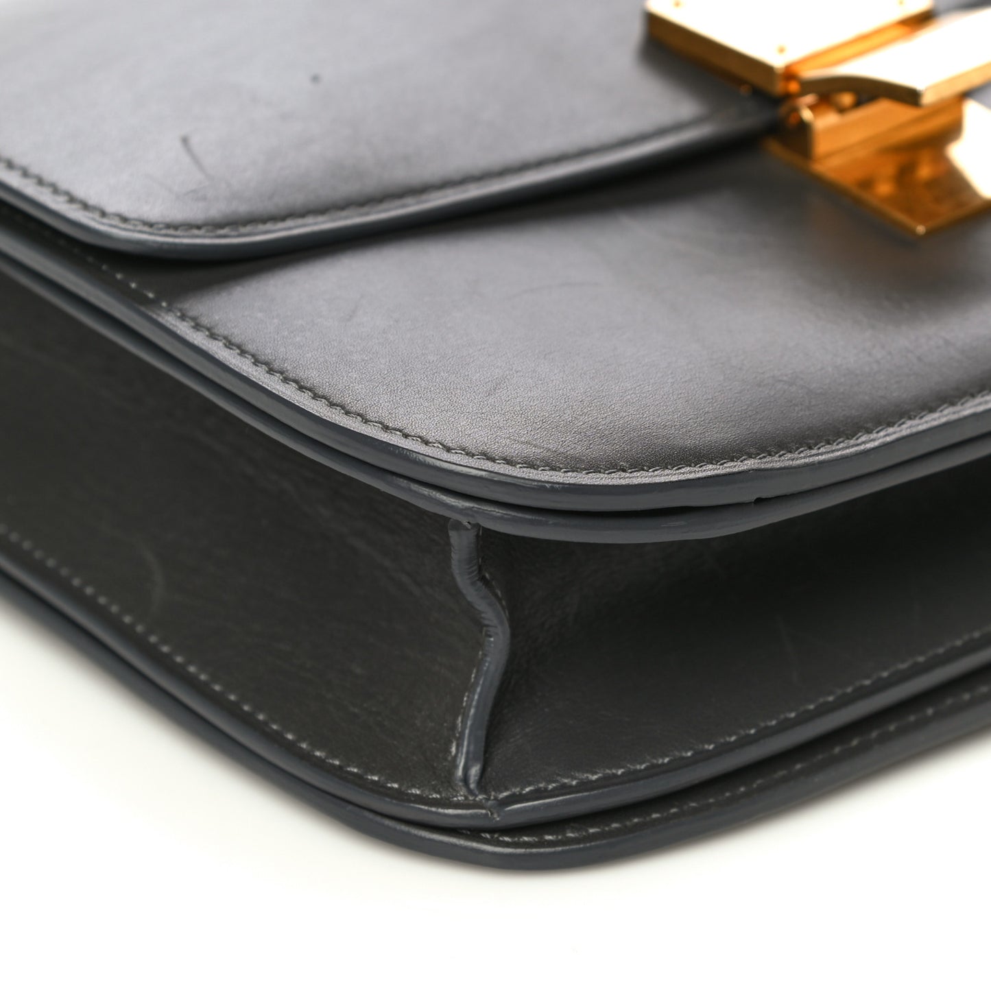 Box Calfskin Medium Classic Box Flap Bag Grey