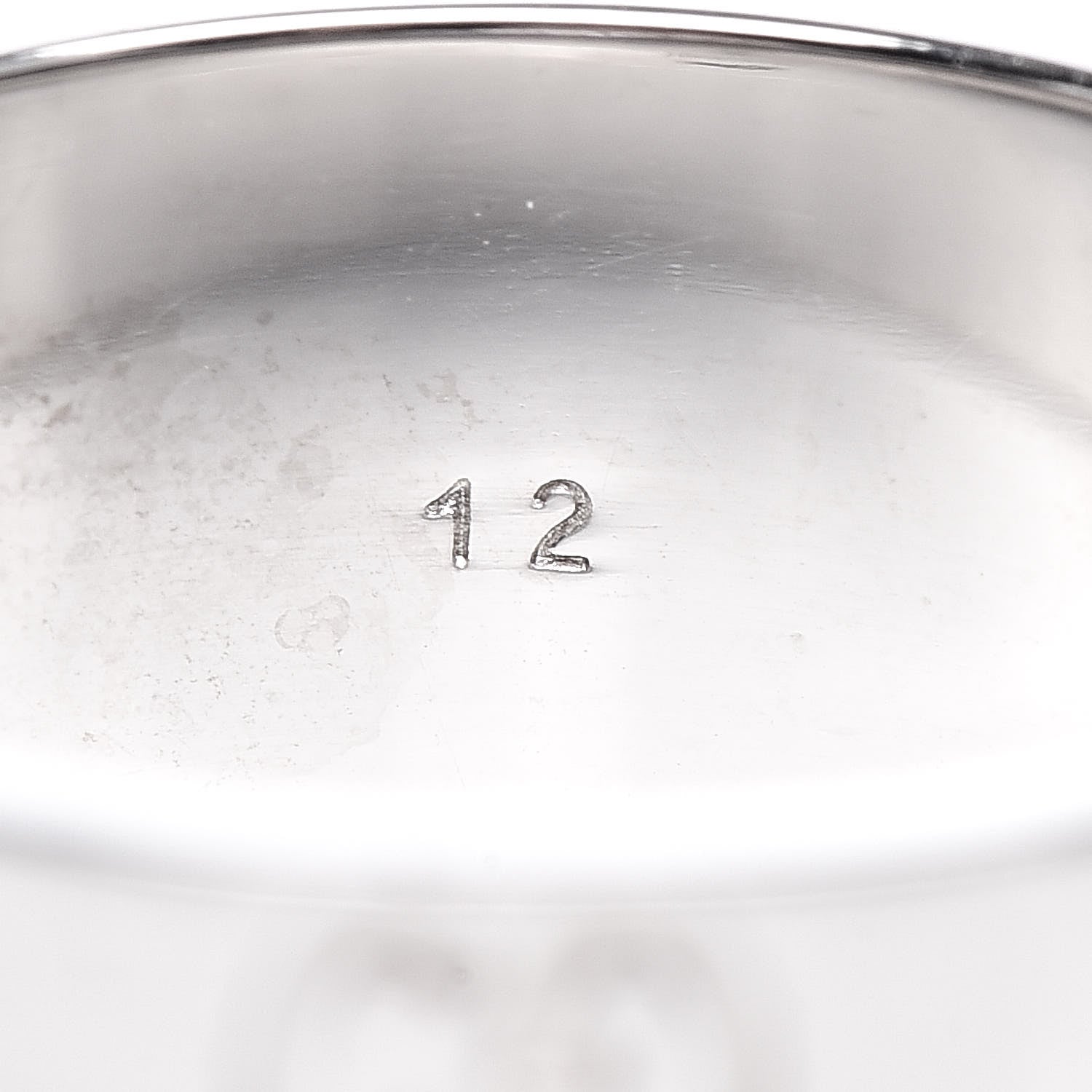 Gucci 18K White Gold 9mm Icon Band Ring 52 6 6 of 6
