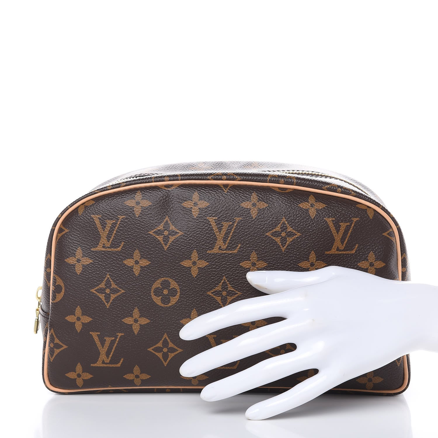 Louis Vuitton Monogram Toiletry Bag 25 2 of 9