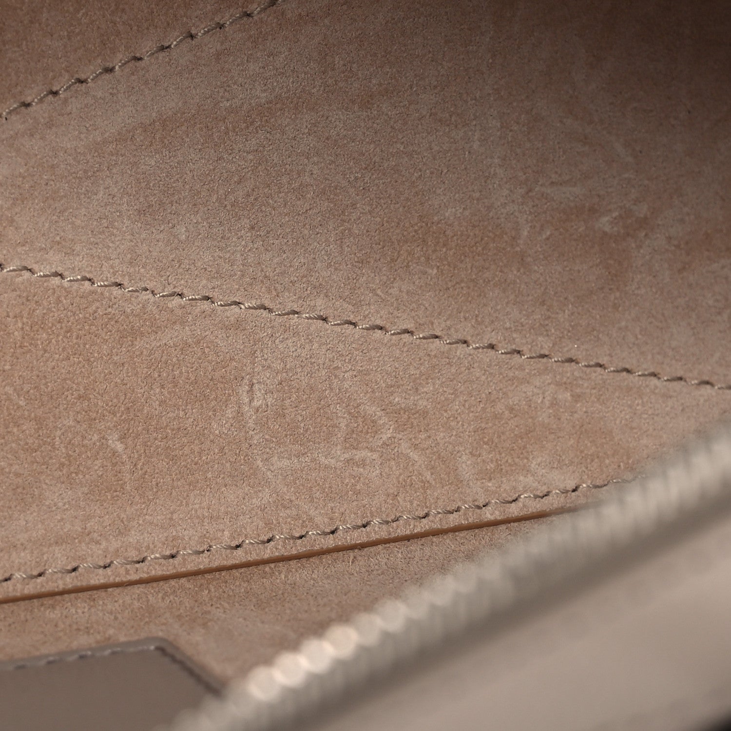 Alaia Goatskin Medium Le Teckel Bag Grege 12 of 14