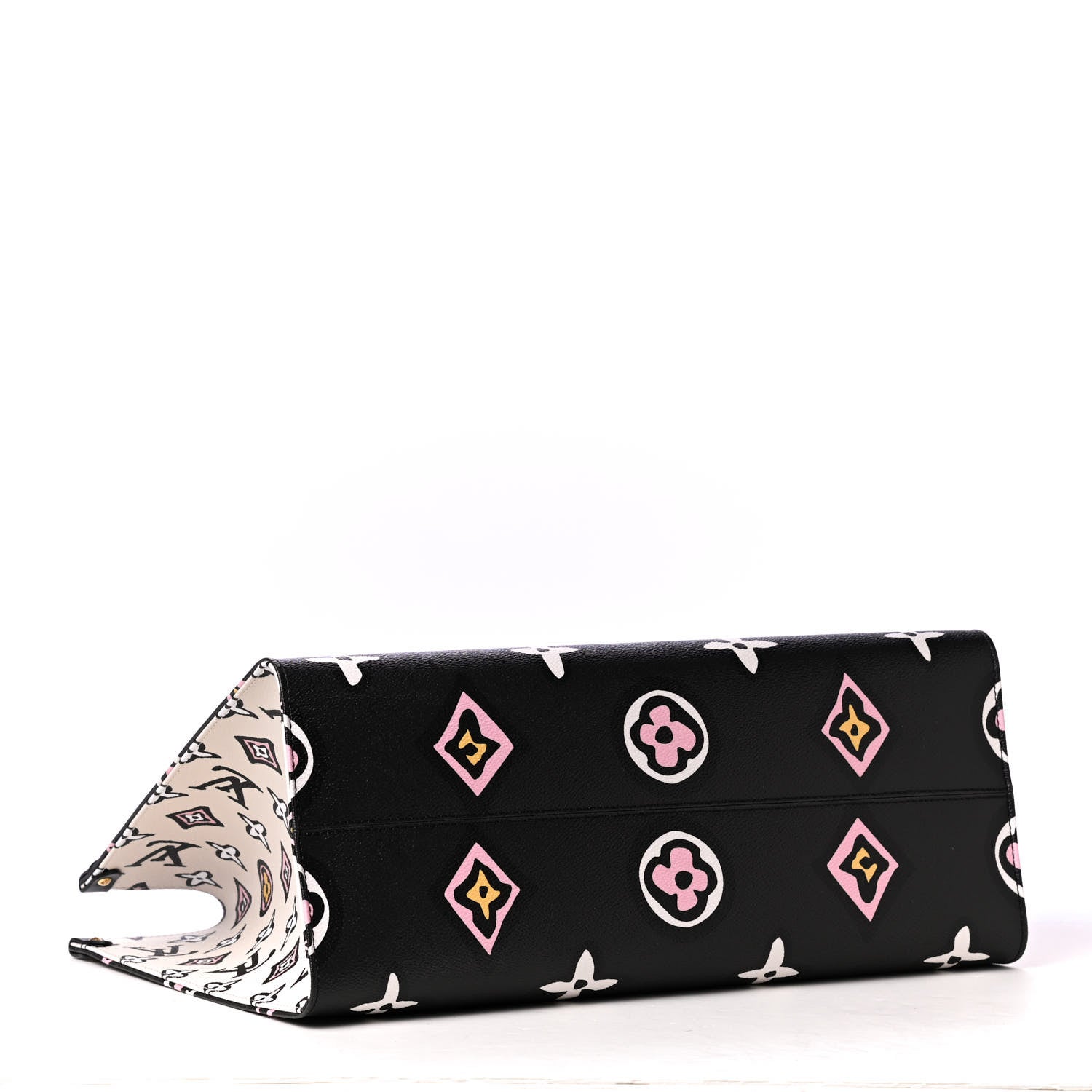 Louis Vuitton Monogram Giant Wild At Heart Onthego GM Black 3 of 4