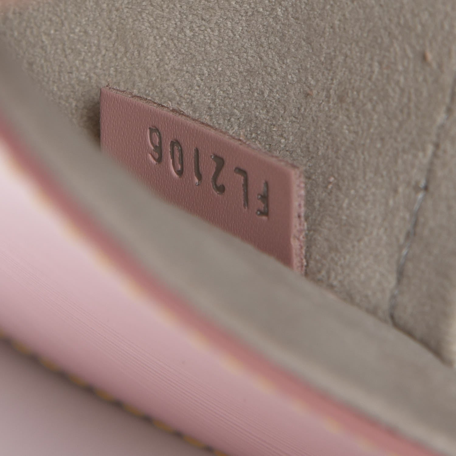 Louis Vuitton Epi Twist Shoulder Bag MM Rose Ballerine 7 of 10