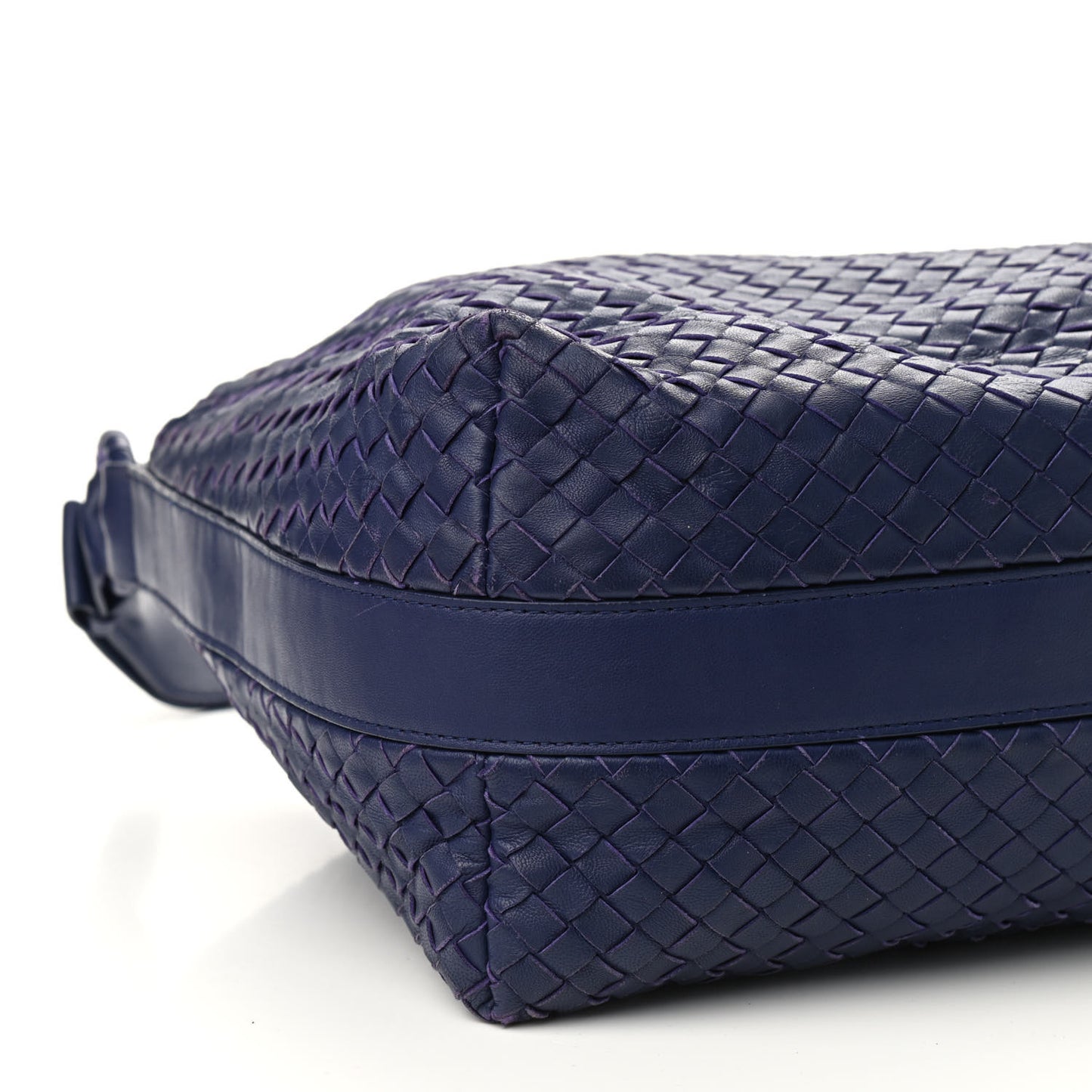 Nappa Intrecciato Pyramid Hobo Atlantic