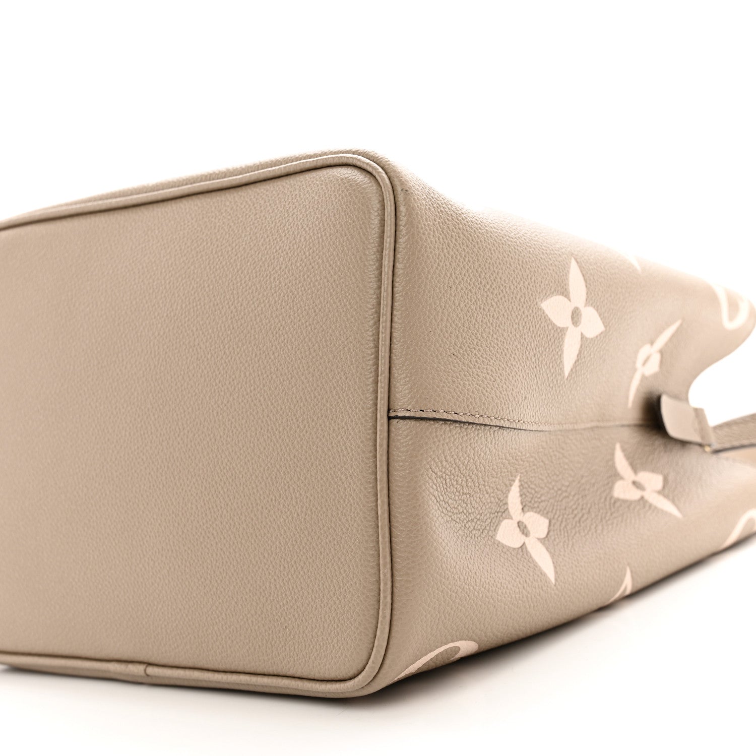 Louis Vuitton Empreinte Monogram Giant Neonoe MM Tourterelle Creme 9 of 9