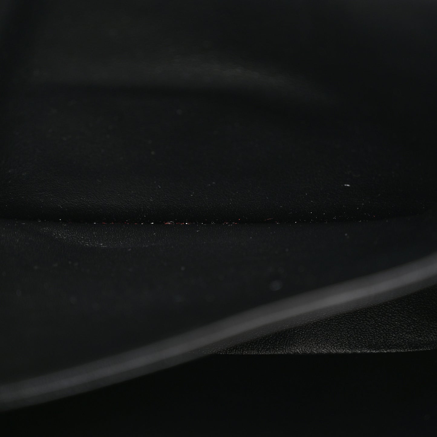 Shiny Calfskin Medium Triomphe Black