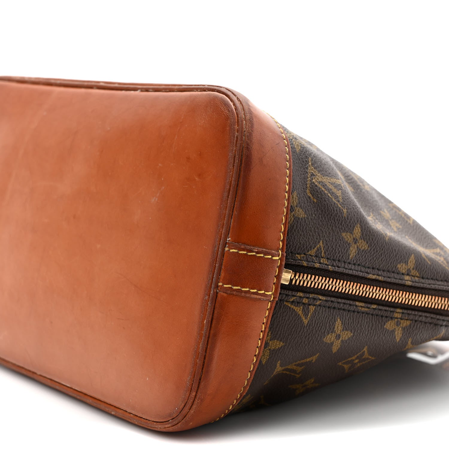 Louis Vuitton Monogram Alma MM 8 of 13