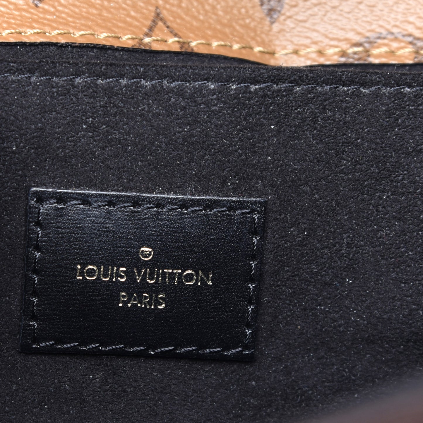 Reverse Monogram Pochette Metis