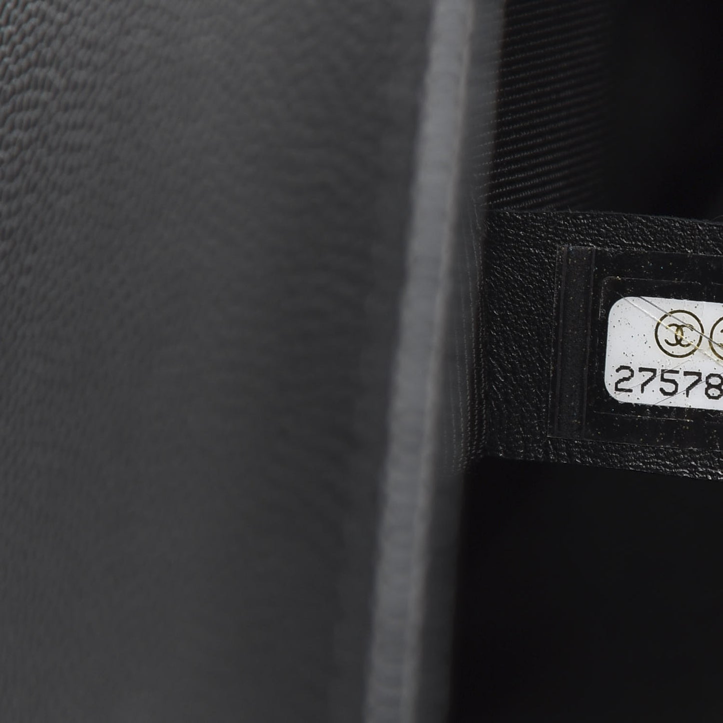 Caviar Quilted New Medium Boy Flap Black