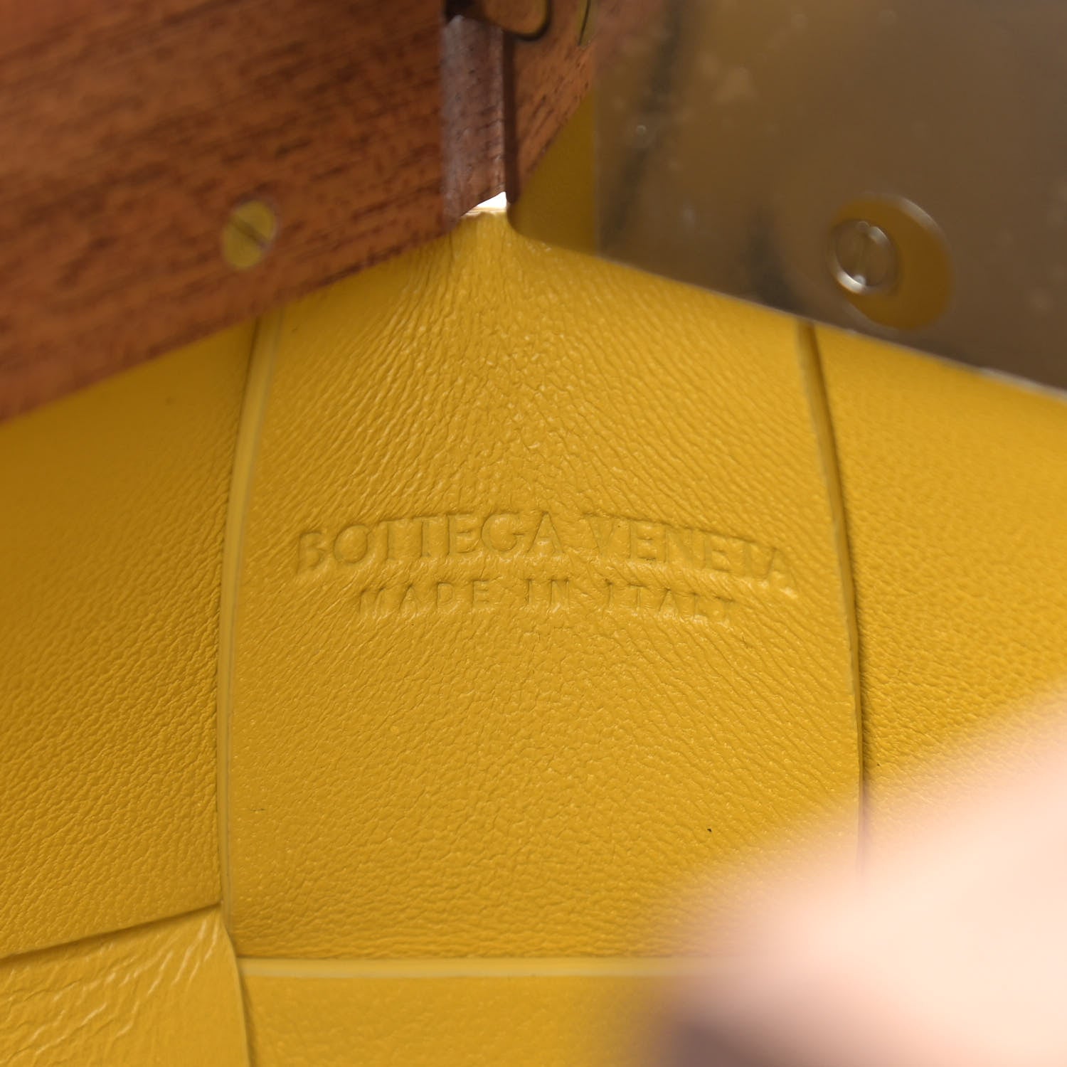Bottega Veneta Nappa Intrecciato The Snap Clutch Acorn Gold 6 of 8