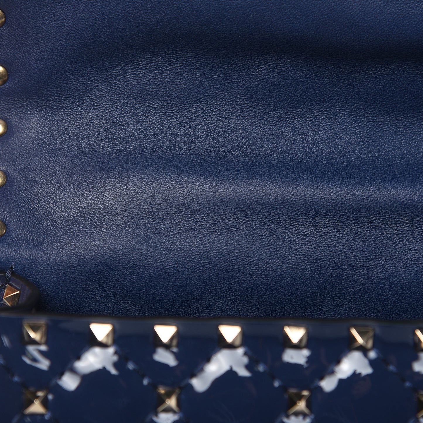 Patent Medium Rockstud Spike Shoulder Bag Pure Blue