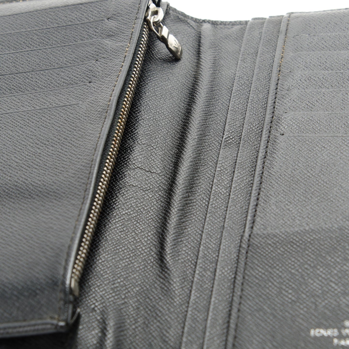 Damier Graphite Brazza Wallet