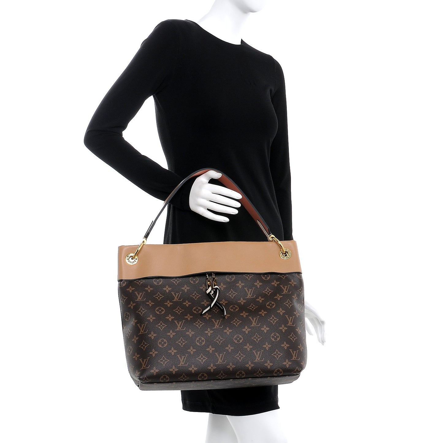 Monogram Tuileries Hobo Sesame Peach
