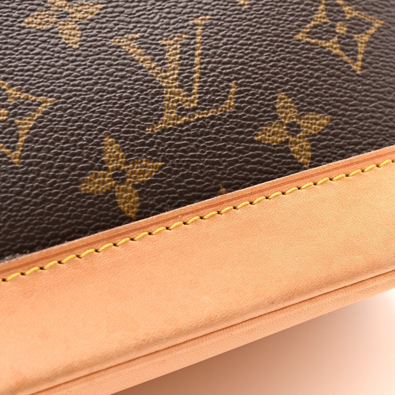 Louis Vuitton Monogram Alma PM 11 of 11