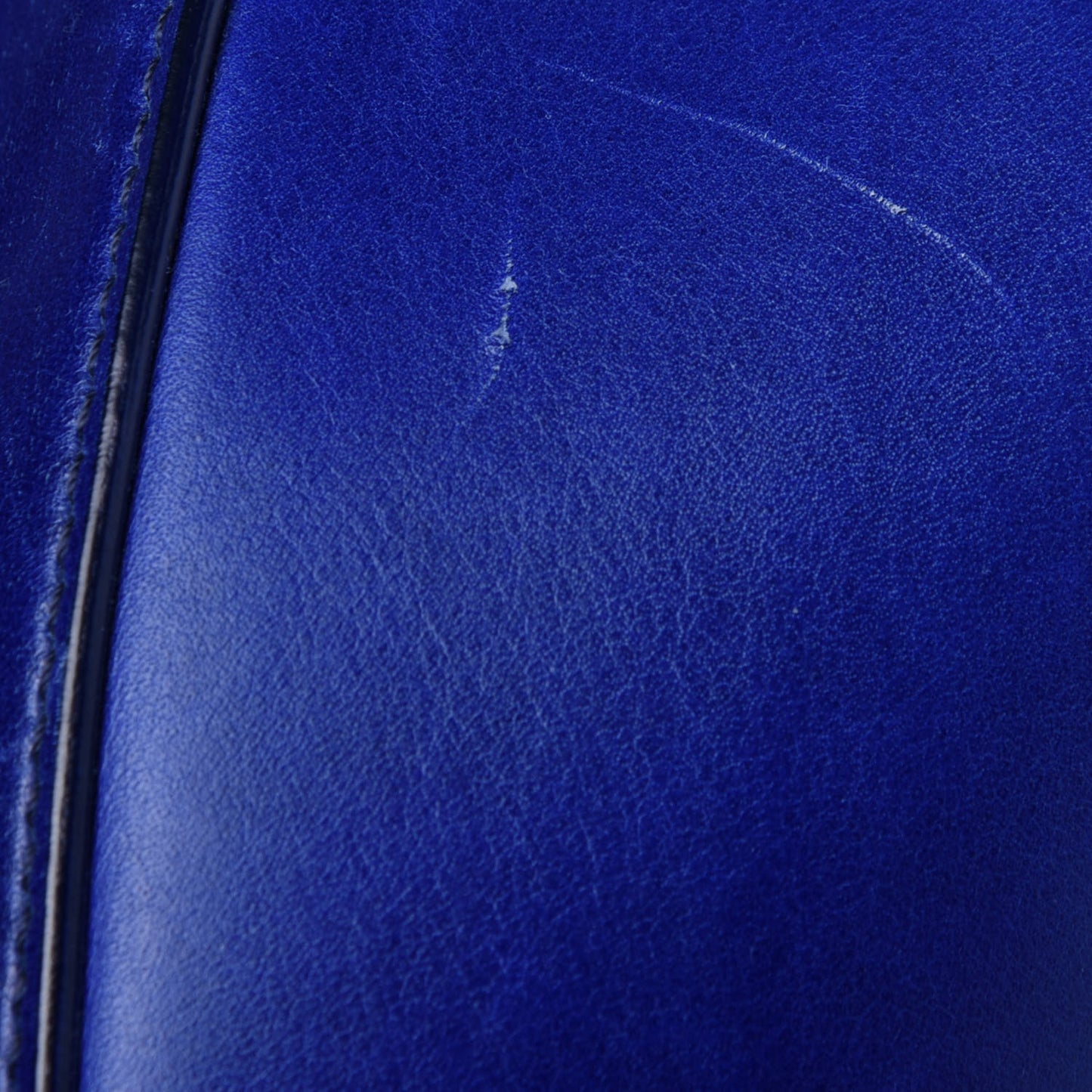 Calfskin 3D Stud Medium Antigona Royal Blue
