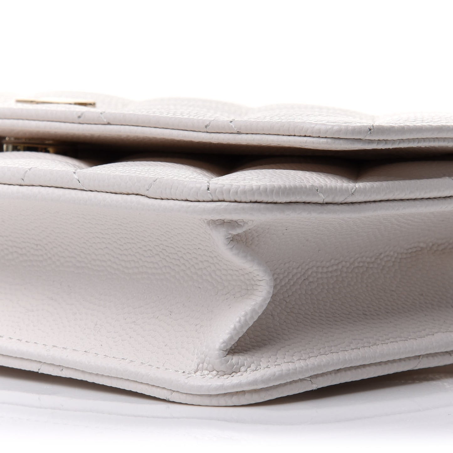 Caviar Quilted Wallet On Chain WOC White